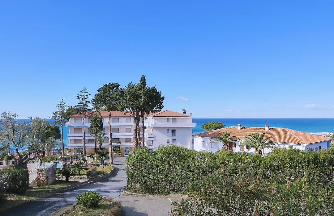 Club Residence La Castellana-1